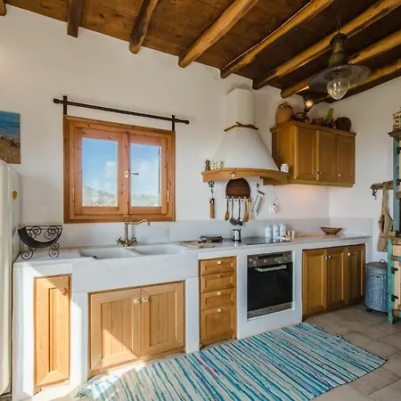 Sunstone Holiday House