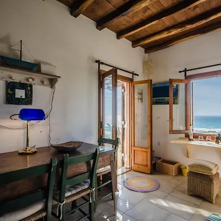 Sunstone Holiday House *